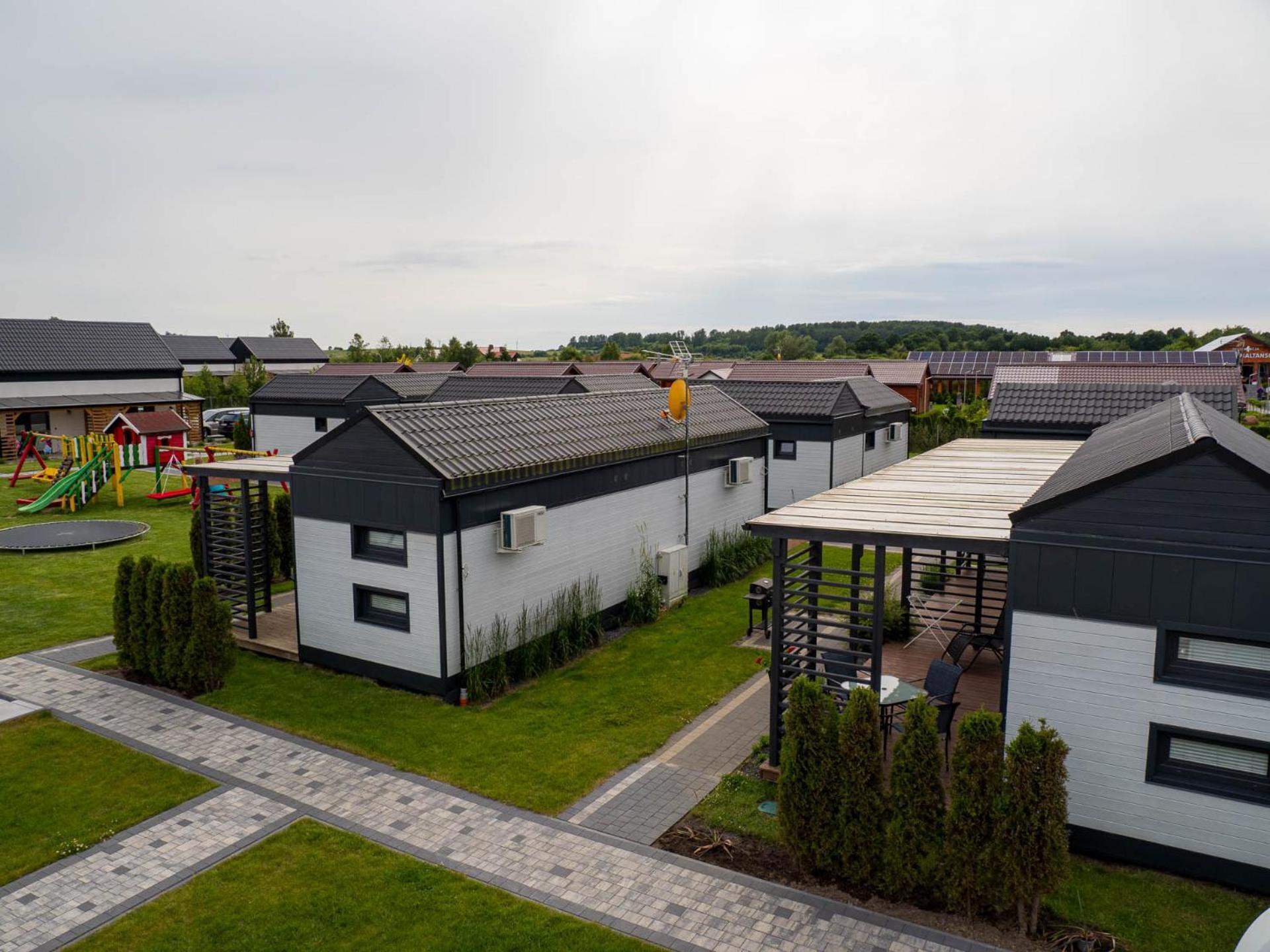 Wakacyjna Osada Vila Jeezierzany Exterior foto